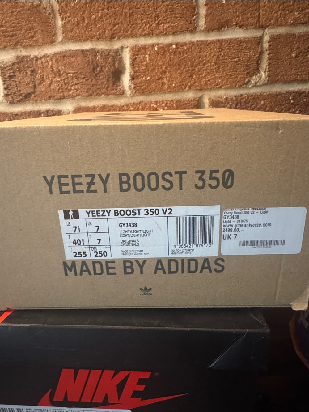adidas Yeezy Boost 350 V2 “Light “ size 7.5 - Picture 10 of 10